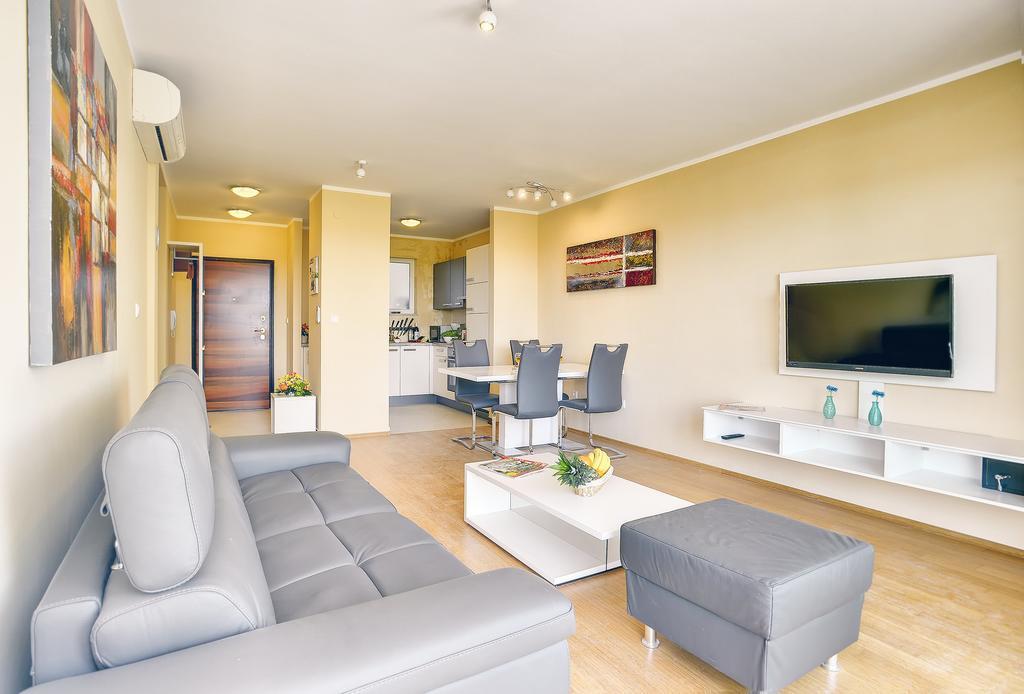 Apartments Vea Pula Exterior photo