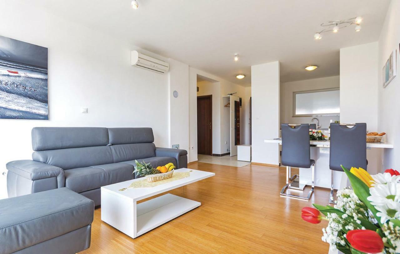 Apartments Vea Pula Exterior photo